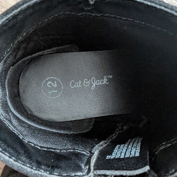 2 pairs of Cat & Jack kids booties size 12 - Picture 7 of 8